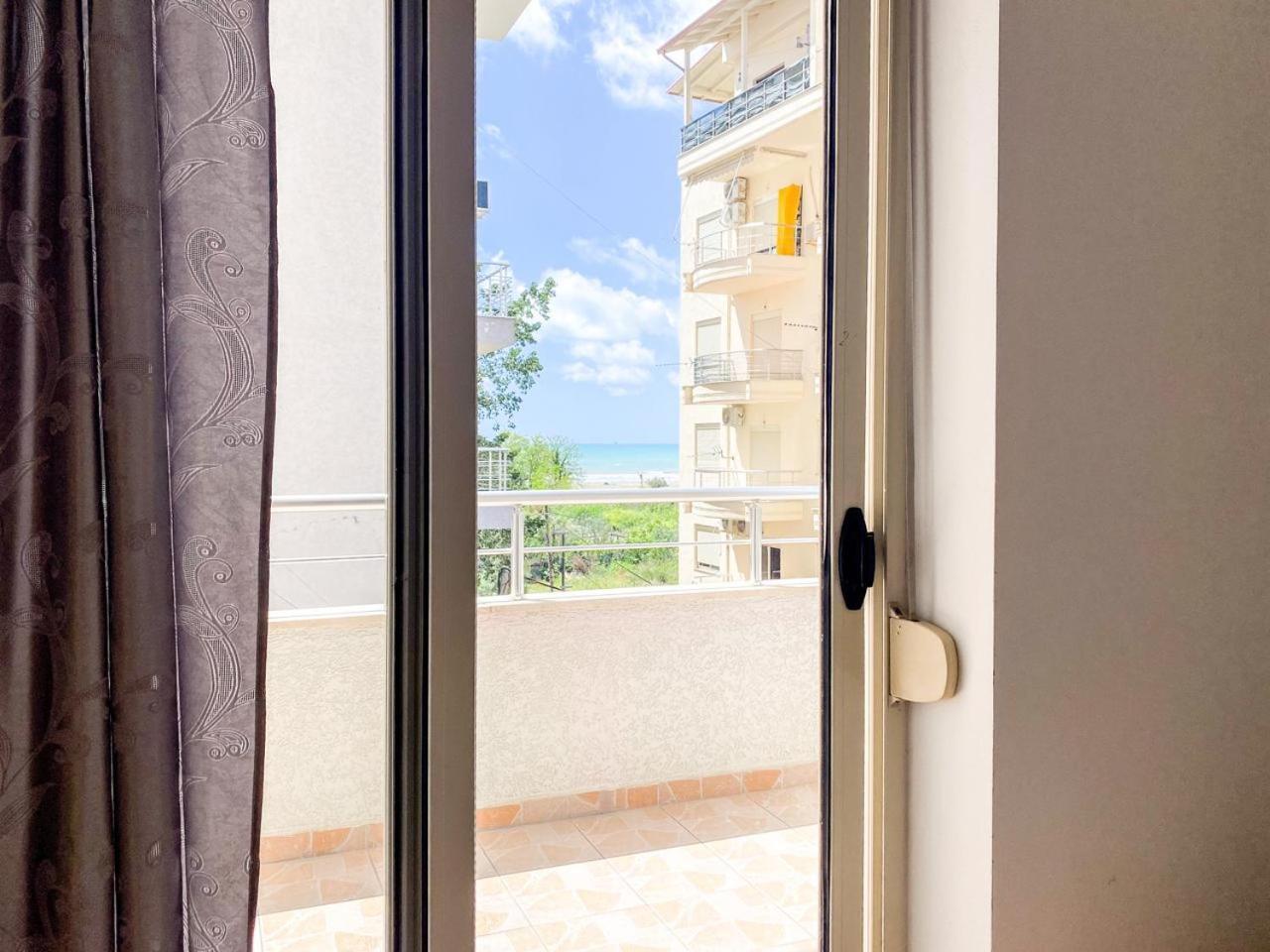 דורס Lunasol Seaside Apartments מראה חיצוני תמונה